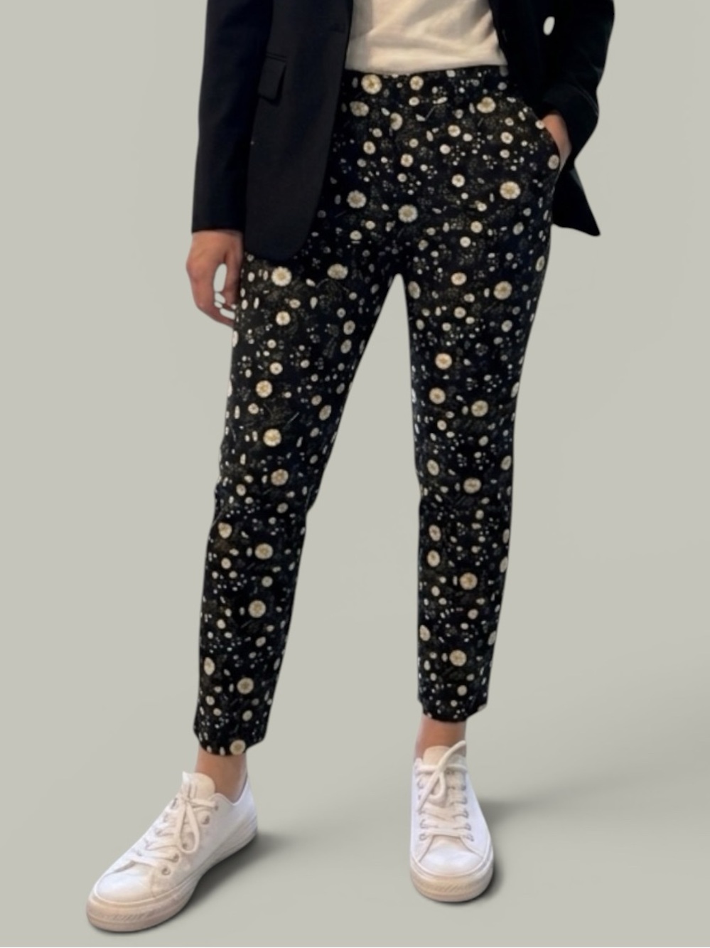WILDFANG The Empower Slim Crop Pant Daisy Print size 10